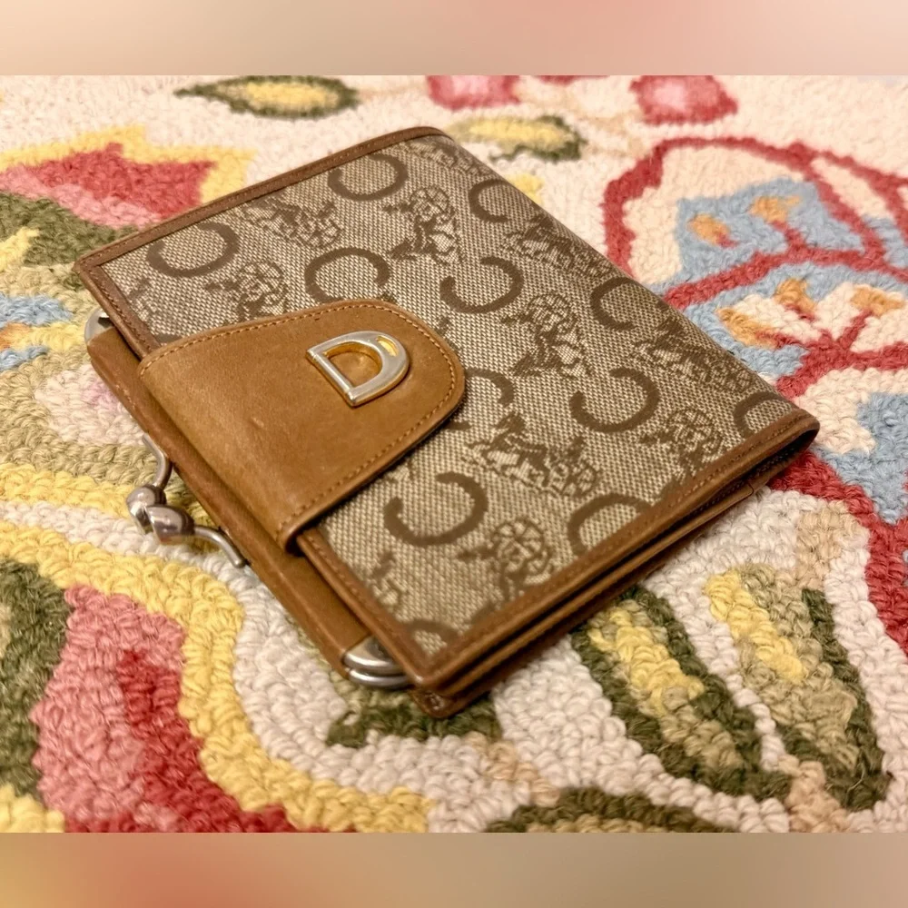 CELINE Unisex Vintage Classic Horse Carriage & Macadam Brown PVC Kiss Lock - Picture 4 of 16